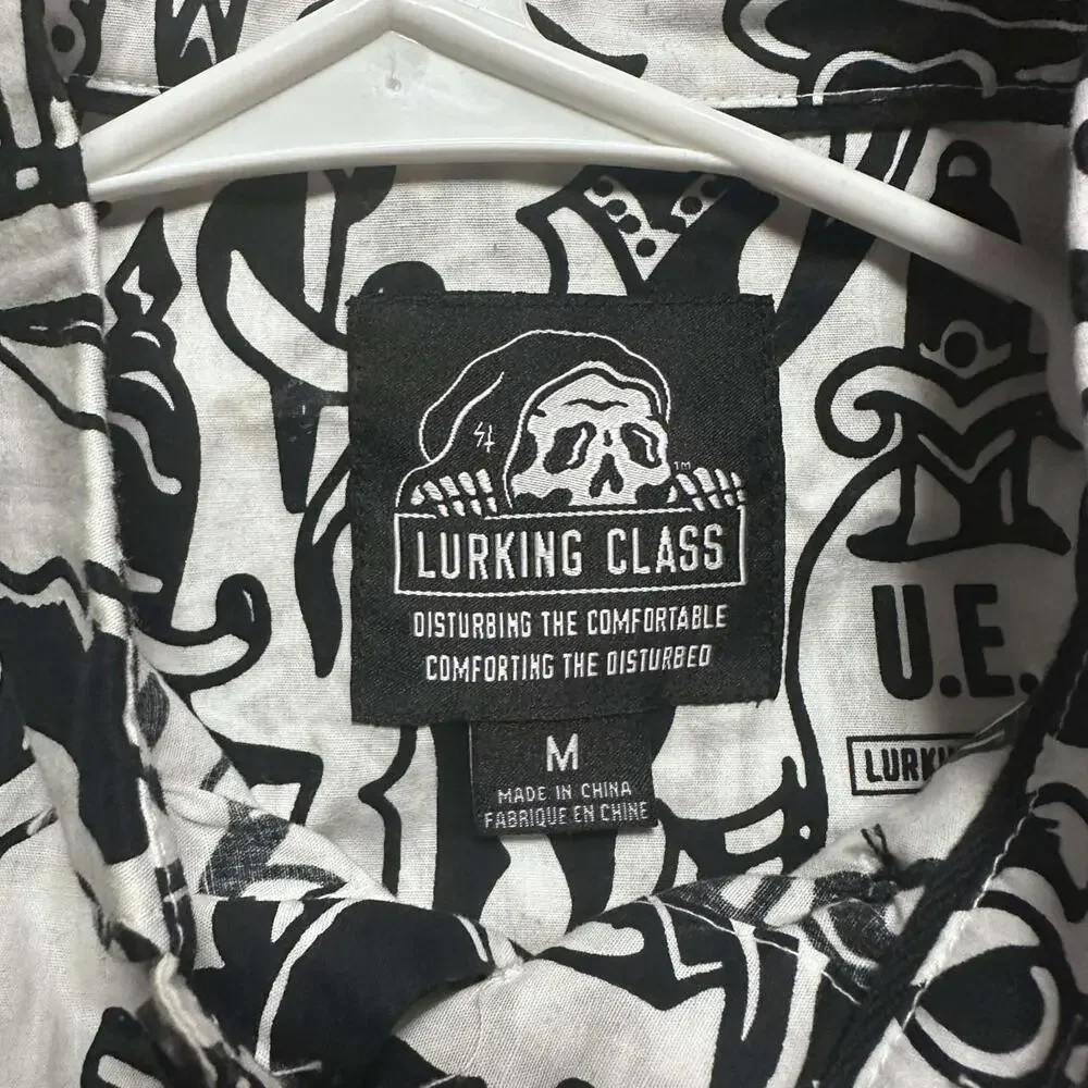 Lurking class white button up - Picture 4 of 4